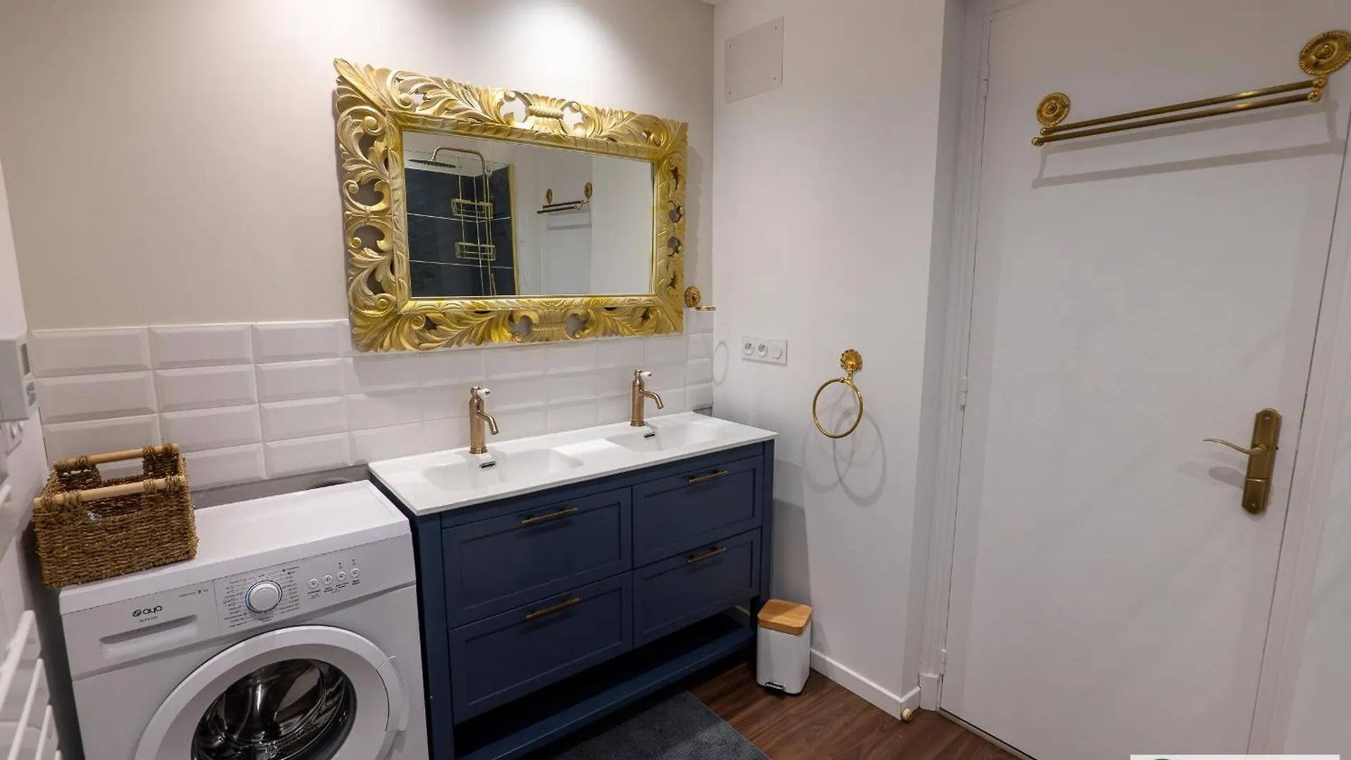 Appartement Puncho à Millau 0*,  France